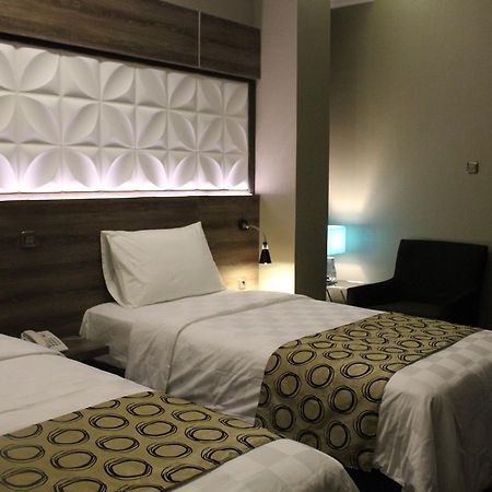 Fontana Hotel Jakarta Kültér fotó